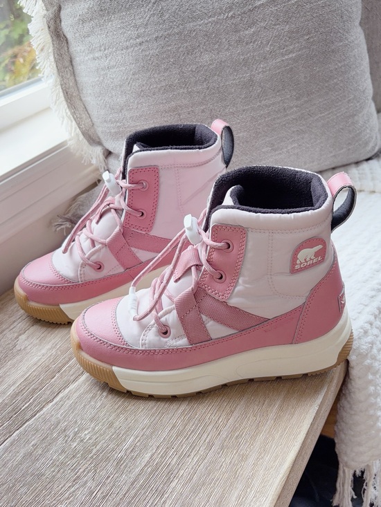 Sorel Other - KIDS - Sorel Whitney III Insulated boot, Size 3